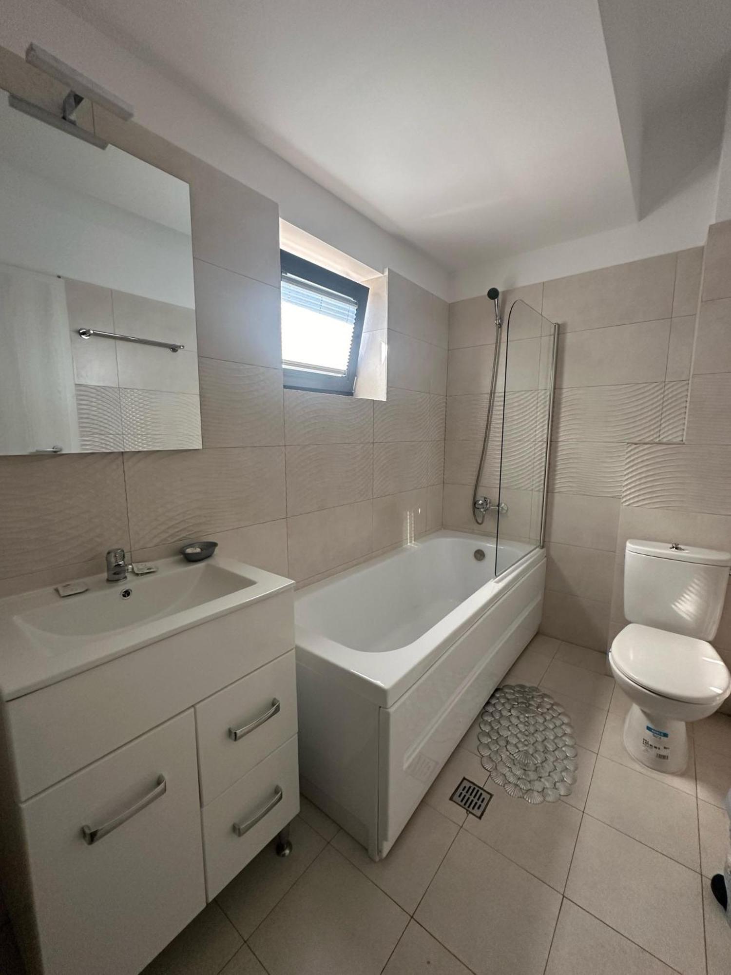 In Apart Hotel Bukarest Kültér fotó